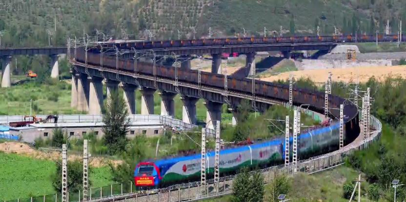 《心塔》元旦启幕—— 倾听女性心声，点亮职场灯塔