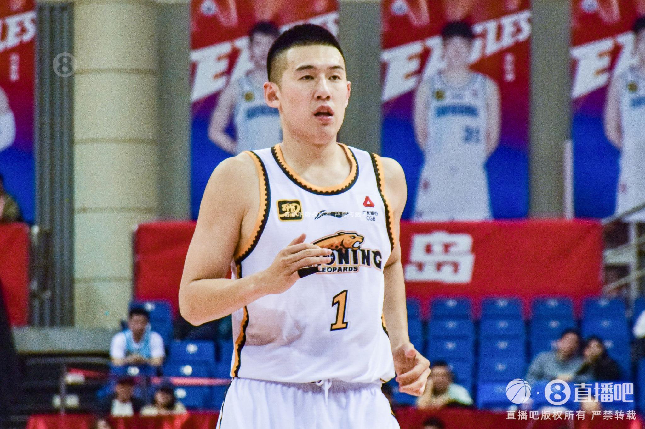 很稳！付豪14中8拿全队最高18分外加6板 正负值+10