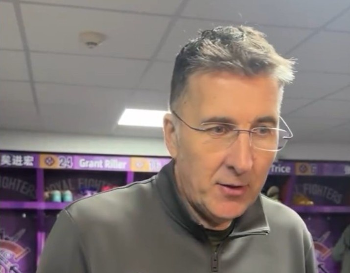 媒体人：前北控主帅&中国男篮助教格兰将接任新疆男篮主帅一职