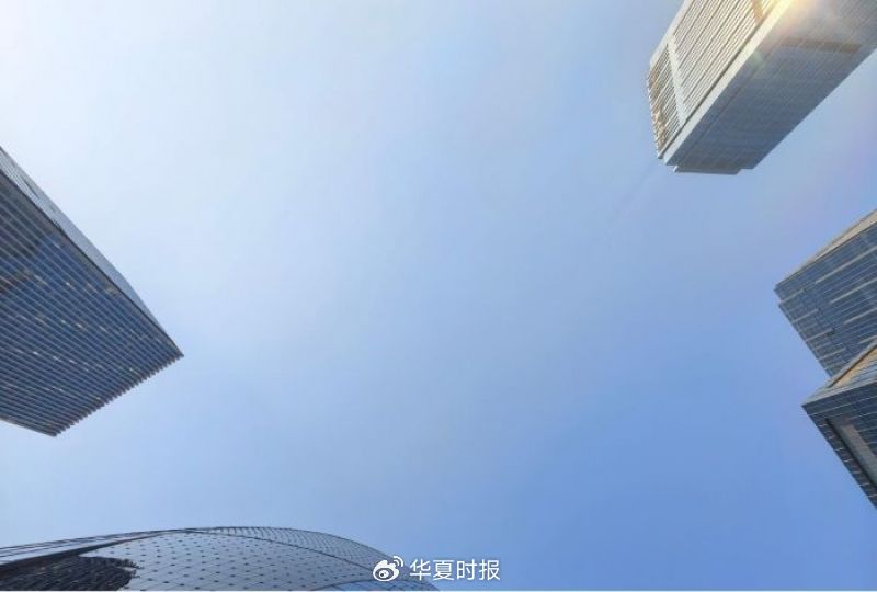 北京写字楼。 董红艳/摄