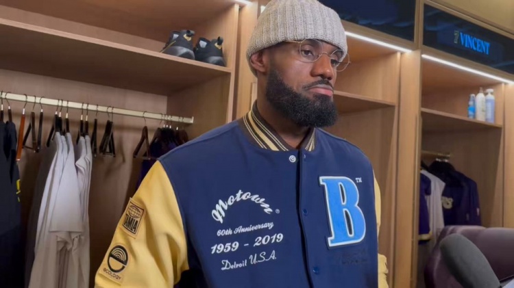 詹姆斯：我明白球权宝贵 当你几乎拿不到球时就无法承受大量失误