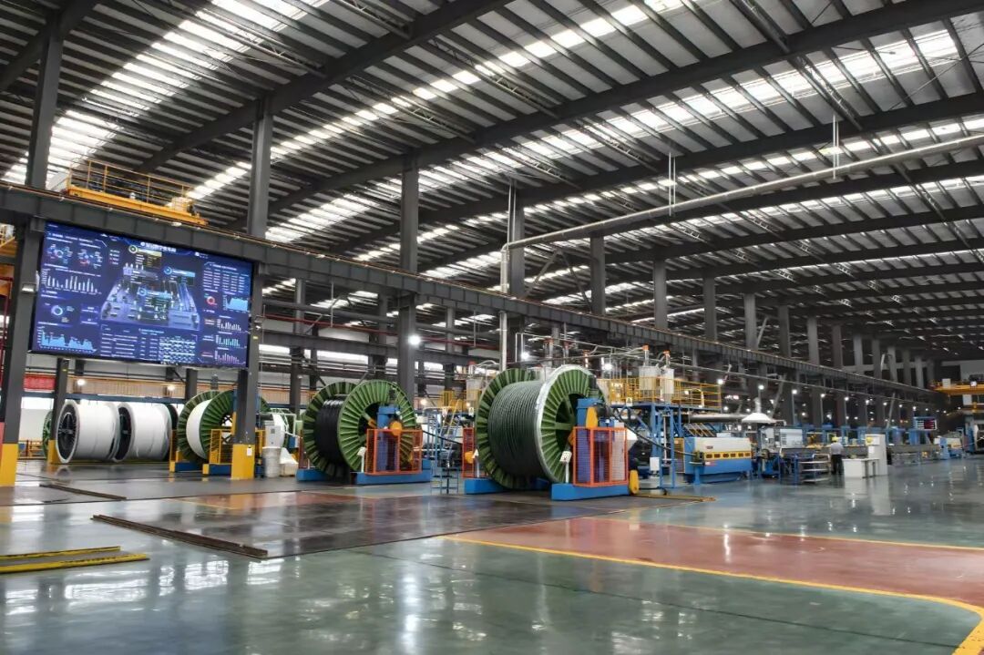 球冠电缆数字化车间 公司供图