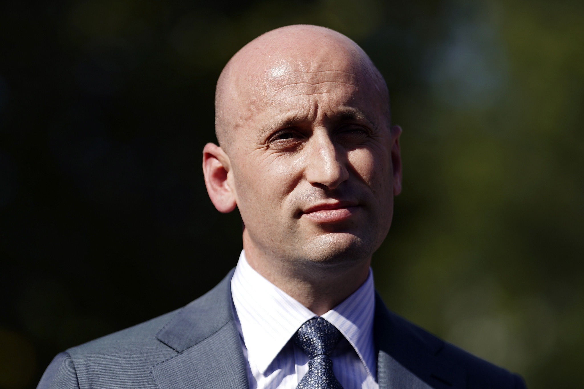 美高官承认美方正以经济控制施压委内瑞拉