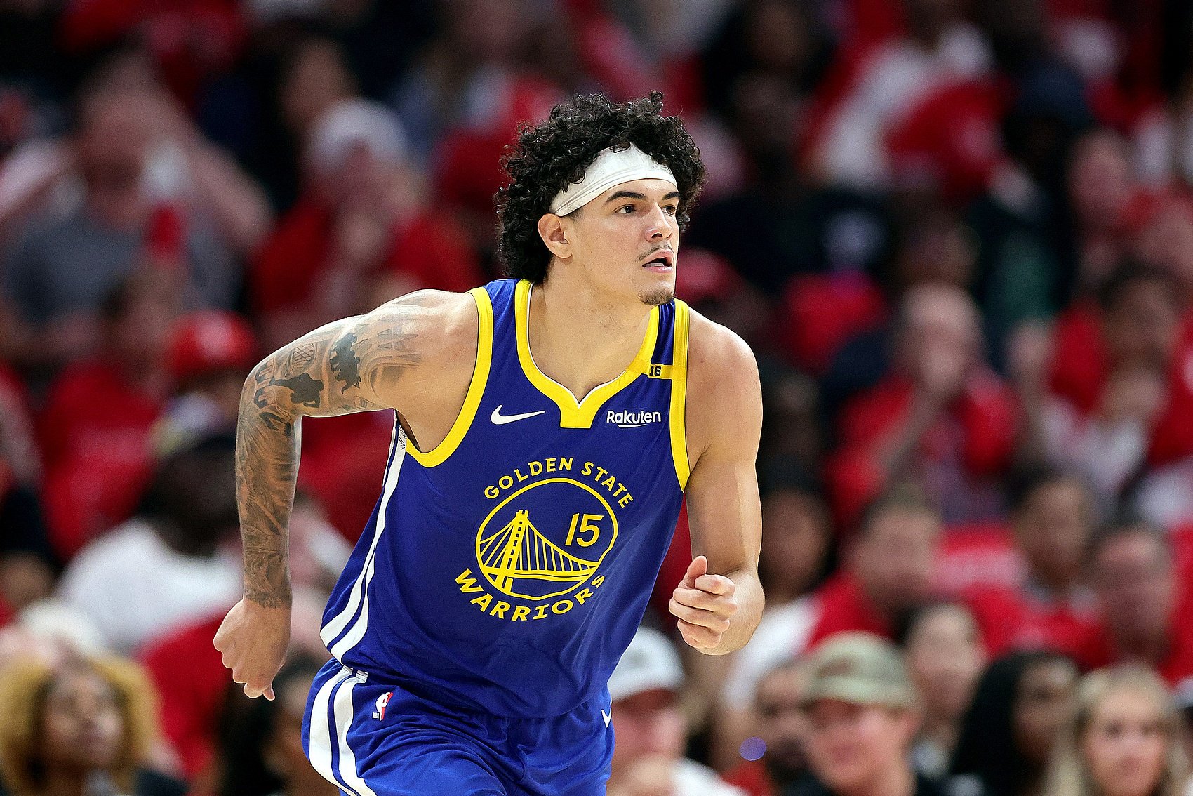 正负值+13！库里谈桑托斯：他前三节都没打 但一上场就发挥作用