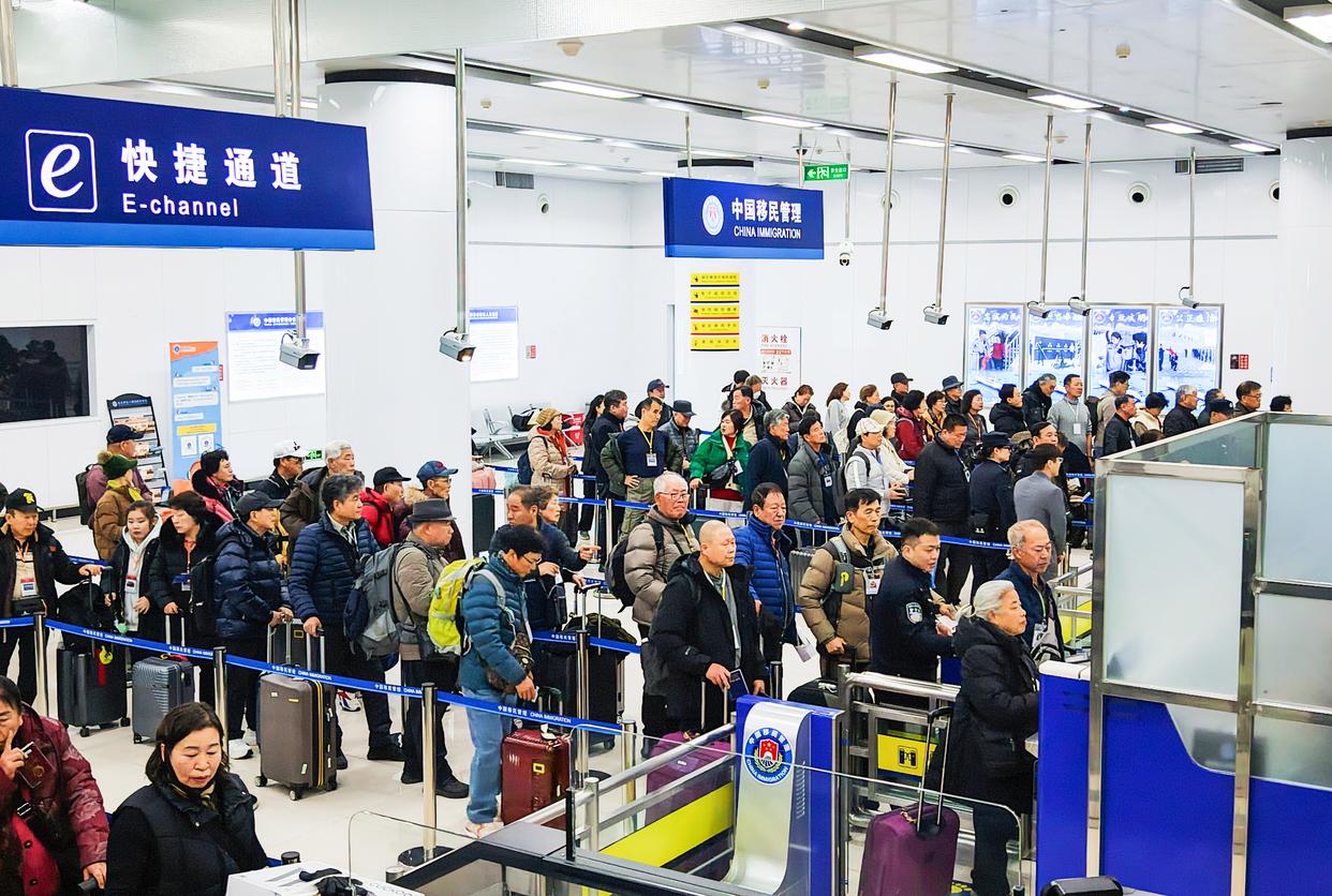 消费潜力无穷！“中国游”更畅快 “中国购”更火热