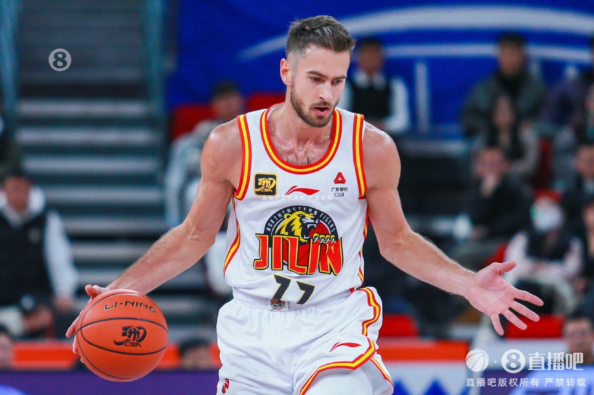 CBA更新外援注册信息：北控新增注册基兹林克 取消注册西伯恩