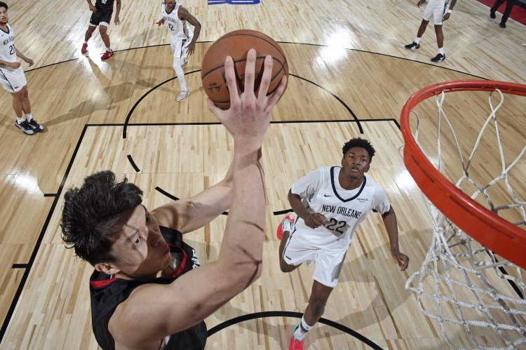 杜马斯之子：奎因&杨瀚森都是技术型内线 转身很棒 防守均需提升