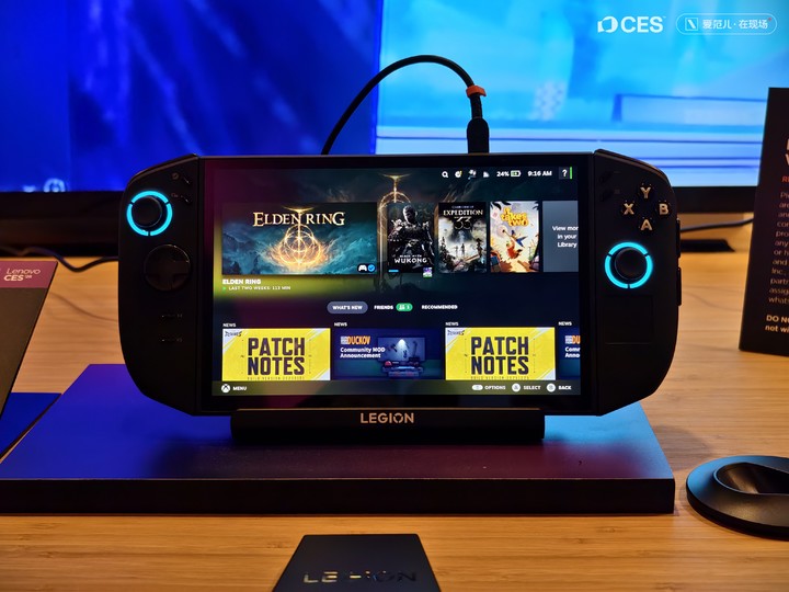 ▲ 预装 SteamOS 的拯救者 Go 掌机