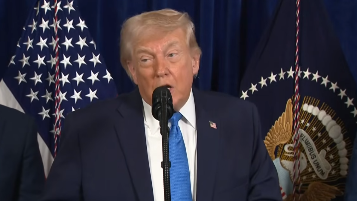 特朗普再次就骚乱事件对伊朗发出威胁