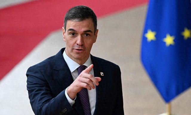 西班牙首相呼吁“由委内瑞拉人民自己领导和平过渡”