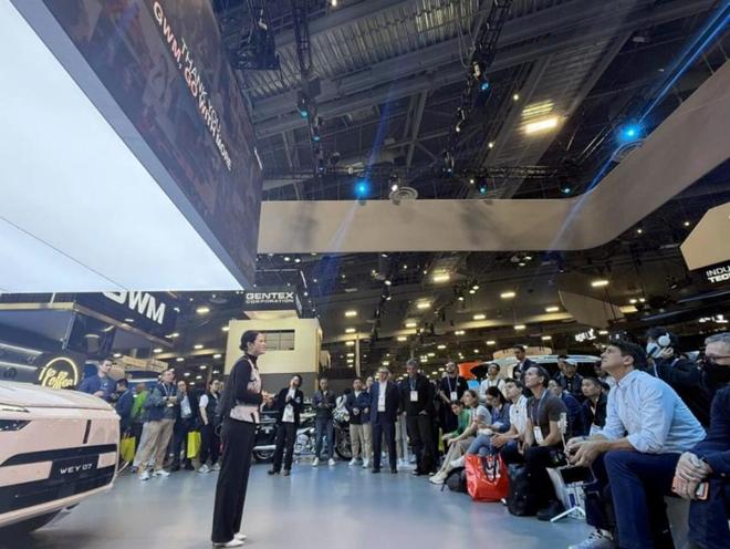 图源：雷科技现场摄制