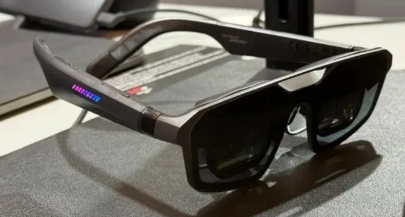 ROG XREAL R1电竞智能眼镜（图源：科技每日推送）