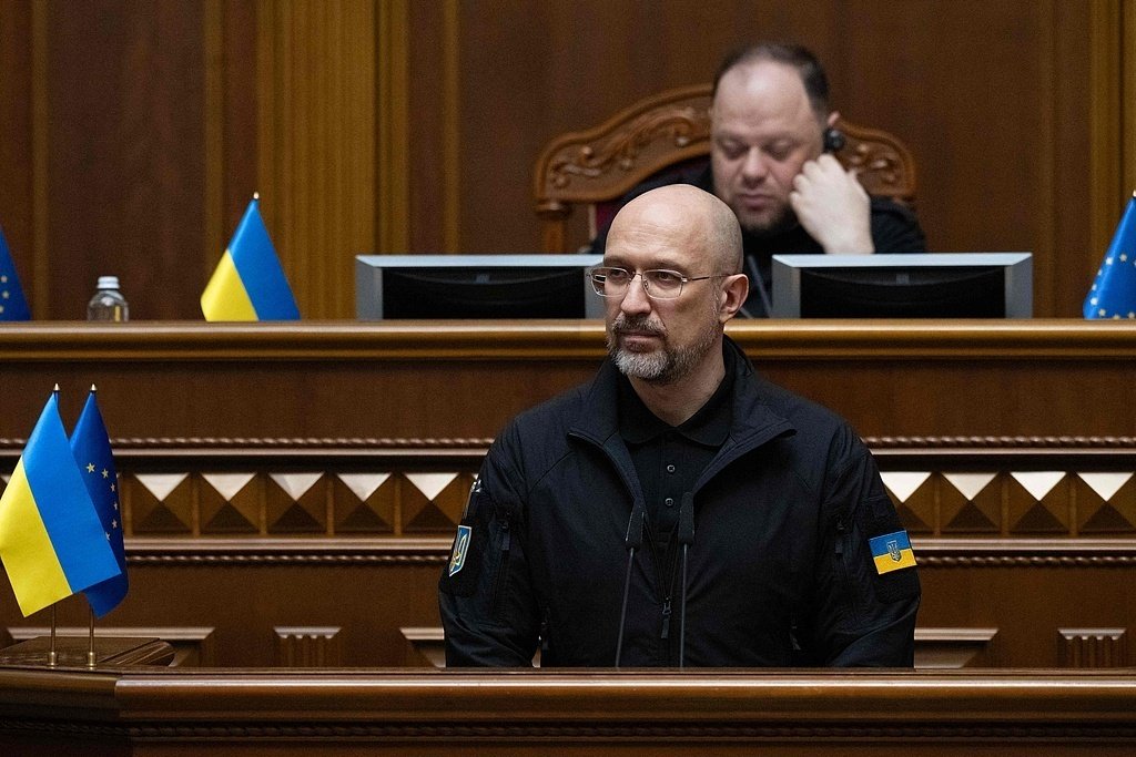 乌克兰最高拉达解除国防部长什梅加尔职务