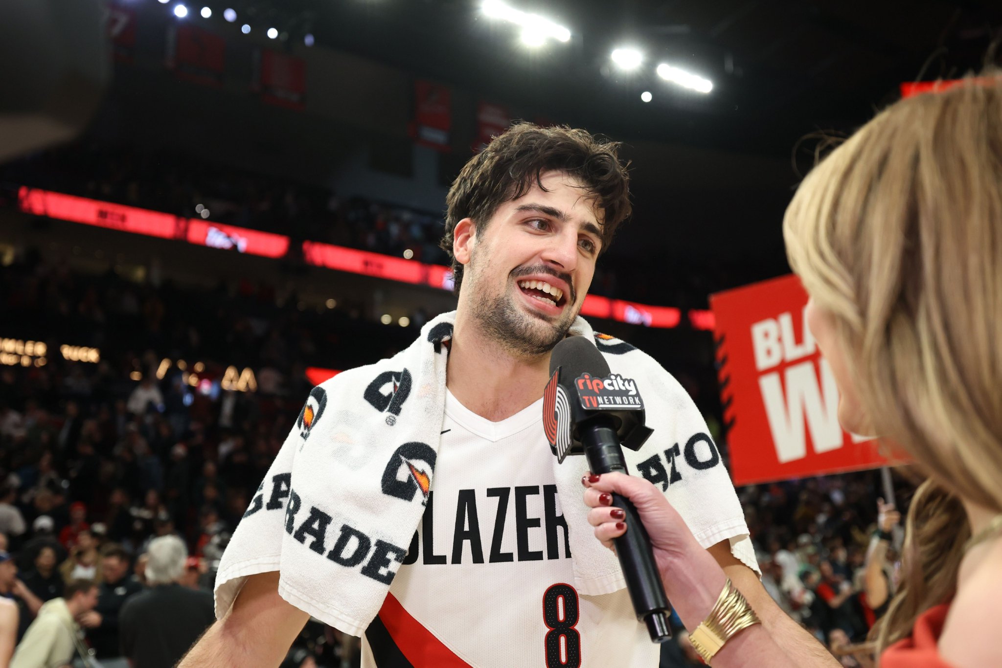 周最佳提名：阿夫迪亚、布克、华子、SGA、小卡、恩比德等人在列