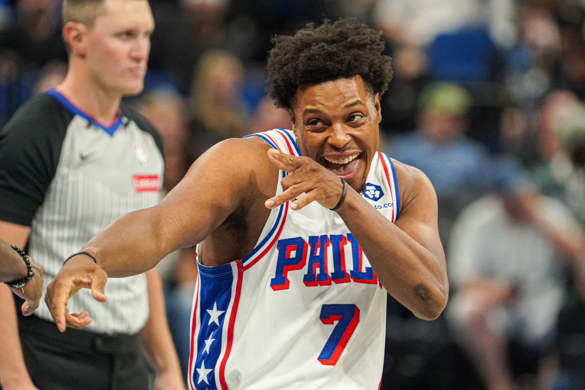 荣誉性登场！洛瑞多伦多故地重游 打了2分钟3投0中&全部数据为零