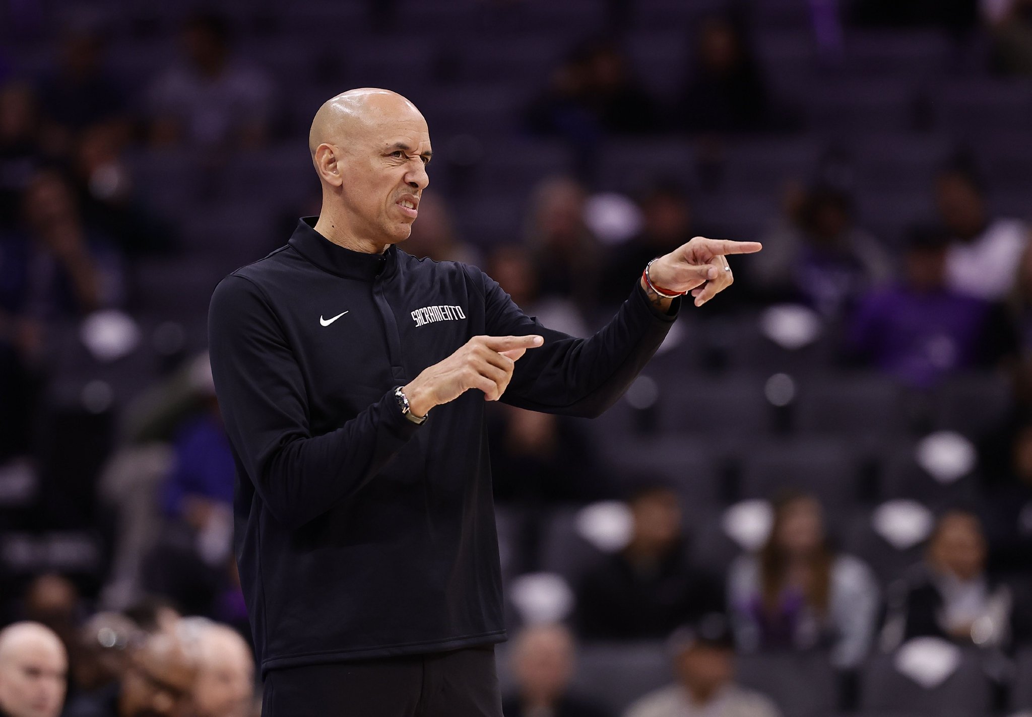 湖人全队命中率48.8%！国王主帅：我们的防守正在进步