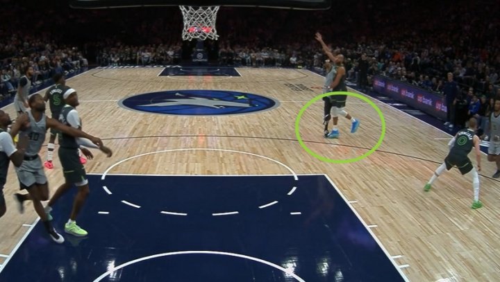 NBA官方：戈贝尔因本季累积6个恶犯积分被禁赛1场