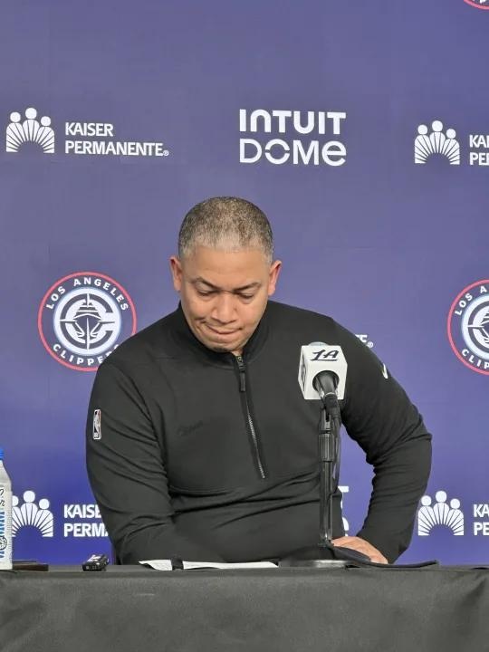 卢：我们防守做得很好 乔丹·米勒等年轻球员都抓住了机会