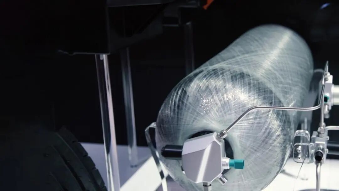 图片开始：佛吉亚中国