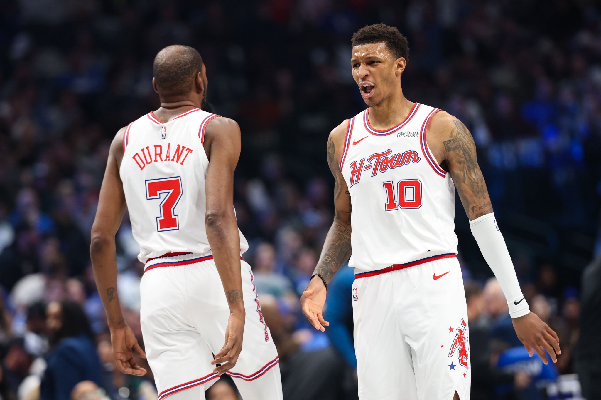 杜兰特：无法投篮命中时会影响心态 但你要自信出手 手感会回来的