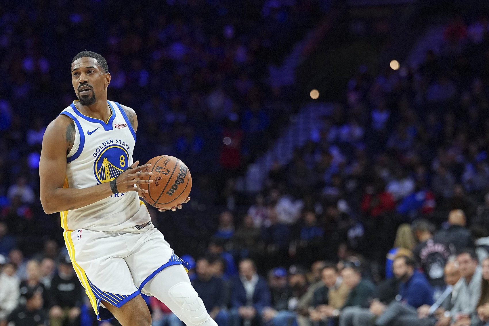 科尔：你能明显看出梅尔顿的自信心不断提升 队友们也都信任他