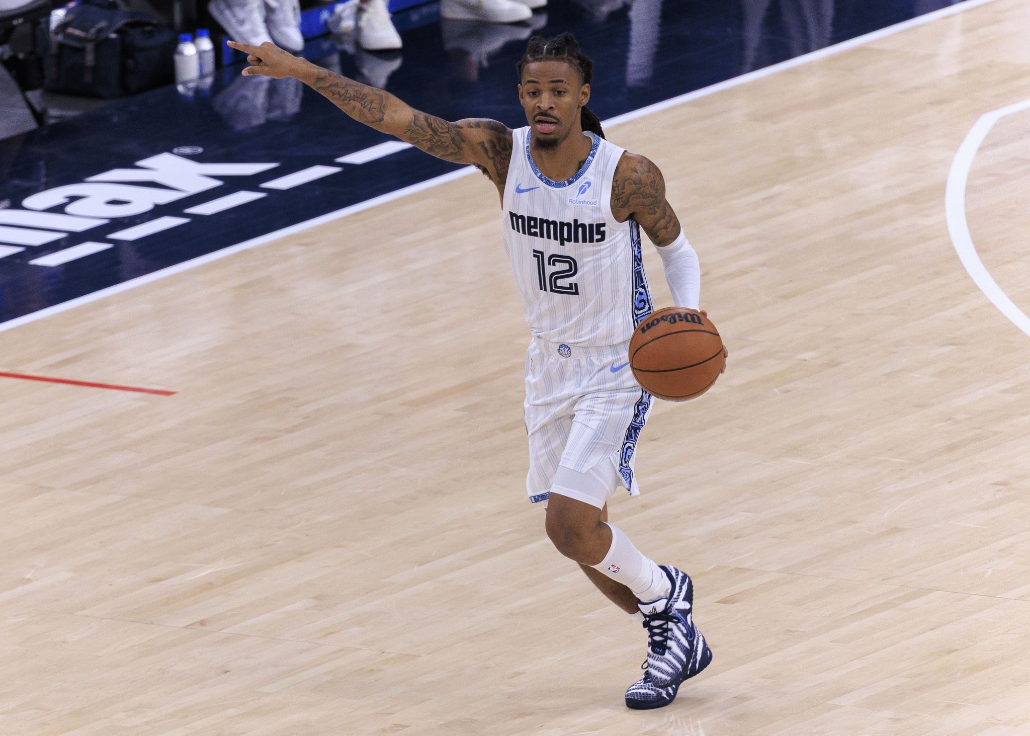 Iko：莫兰特合同还剩3年1.25亿 他希望明年夏天前能顶薪续约