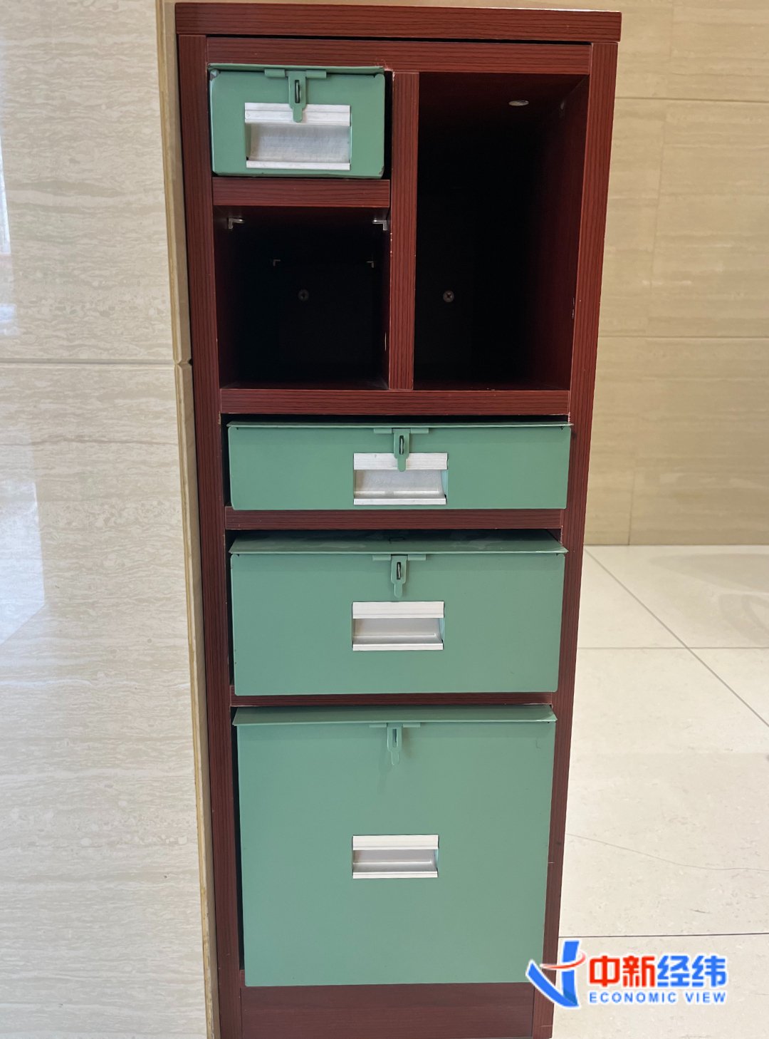 民生银行某支行保管箱样箱 来源：中新经纬 魏薇摄&nbsp;