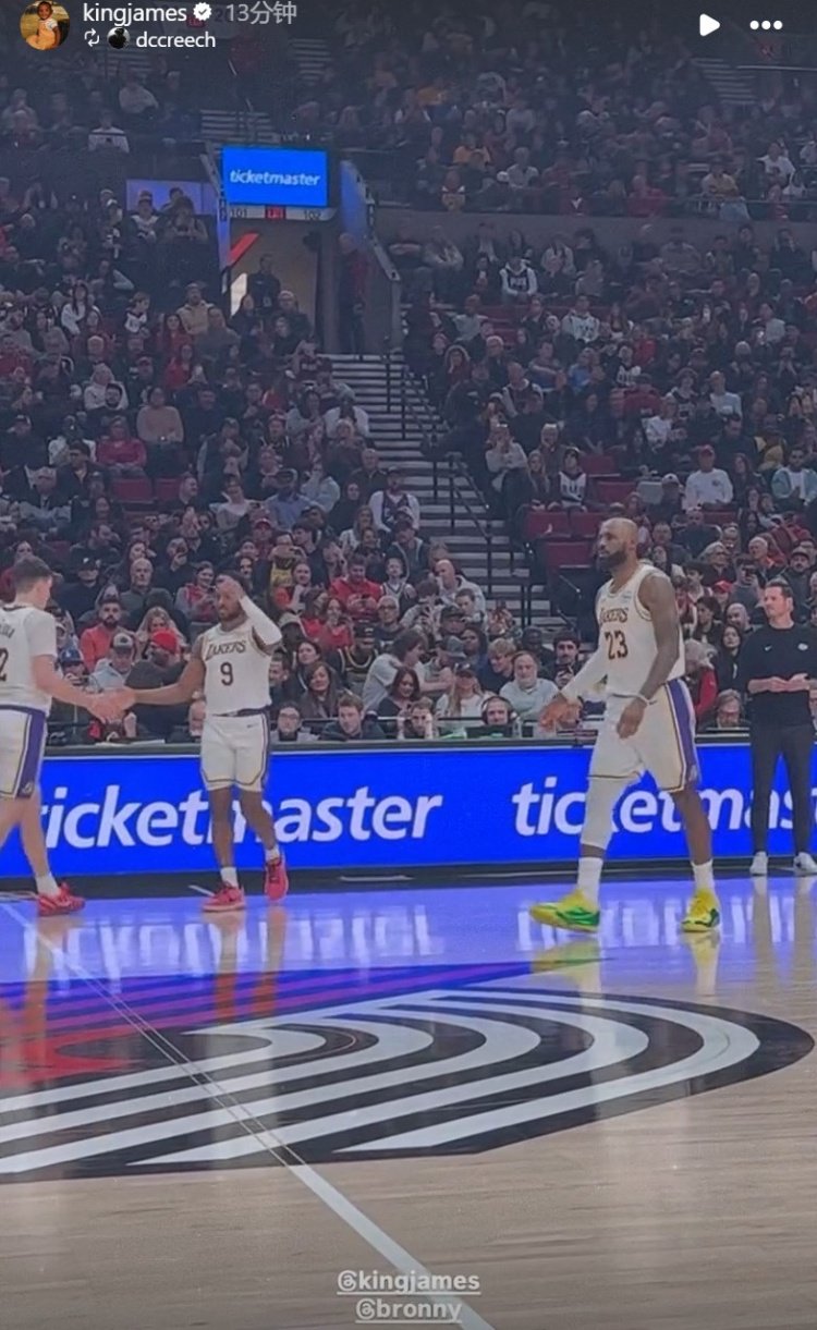 父子同台！詹姆斯赛后转发：自己和布朗尼同场竞技时刻