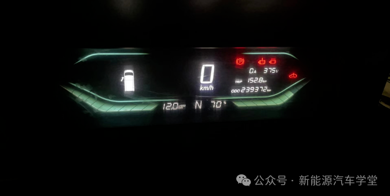 新能源汽车无法上高压电故障案例_新浪科技_新浪网