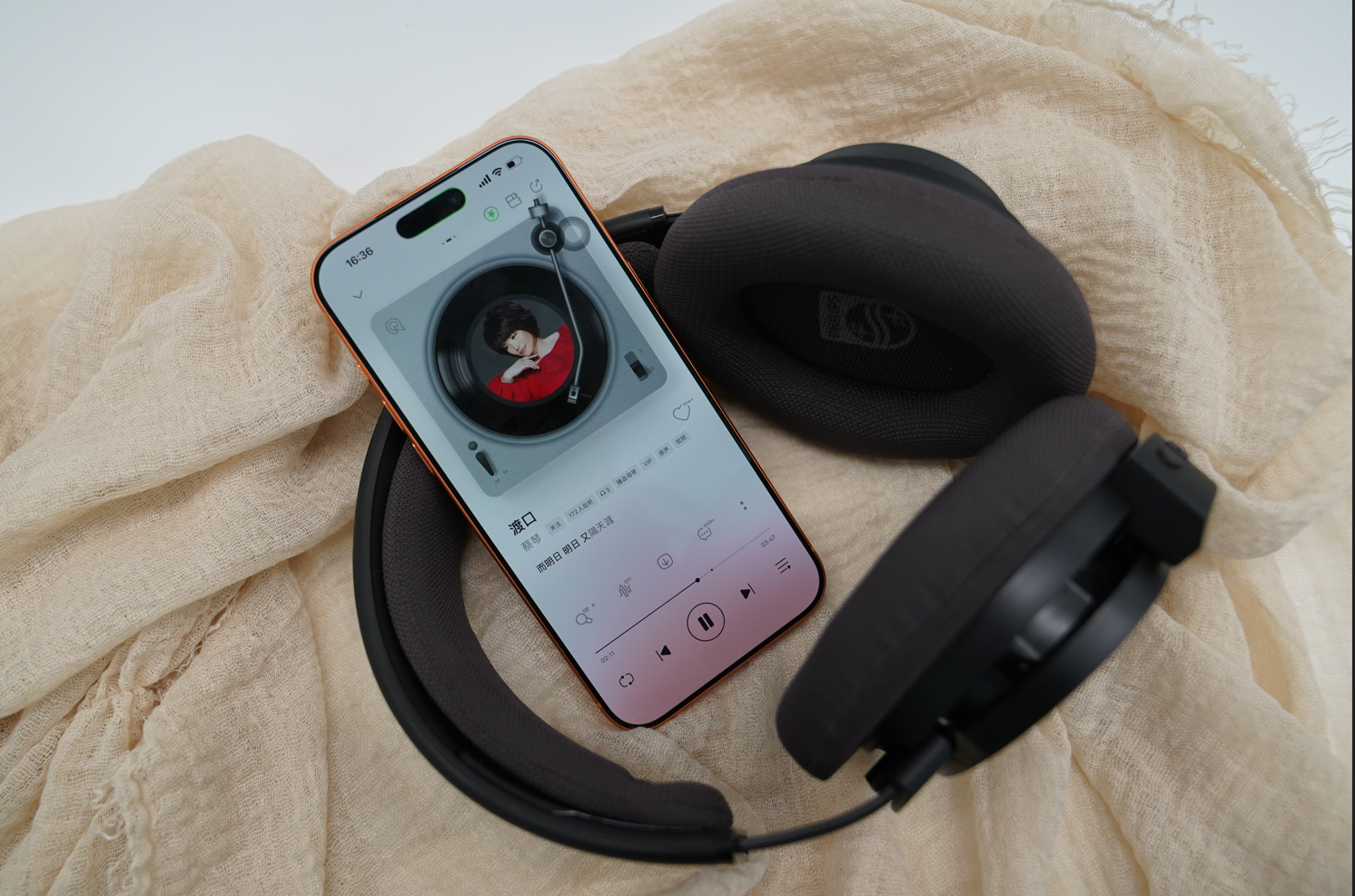 飞利浦SHP9500CY实现无线HiFi新高度