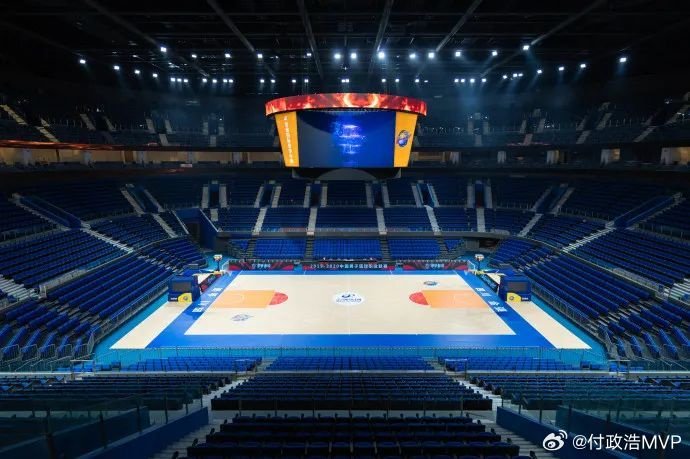 媒体人：四川队被法院裁决 20天内向银行支付6.58亿元的借款+利息