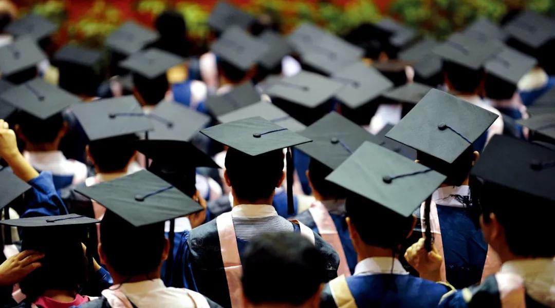 学费暴跌15万，招生难了？