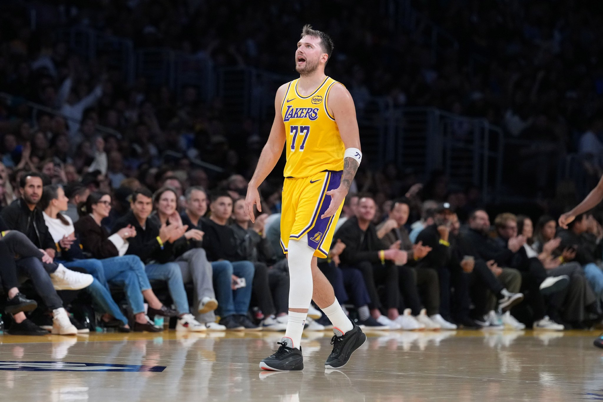 东契奇谈逆转：彼此信任人人参与 大家都打得很有侵略性防守很棒