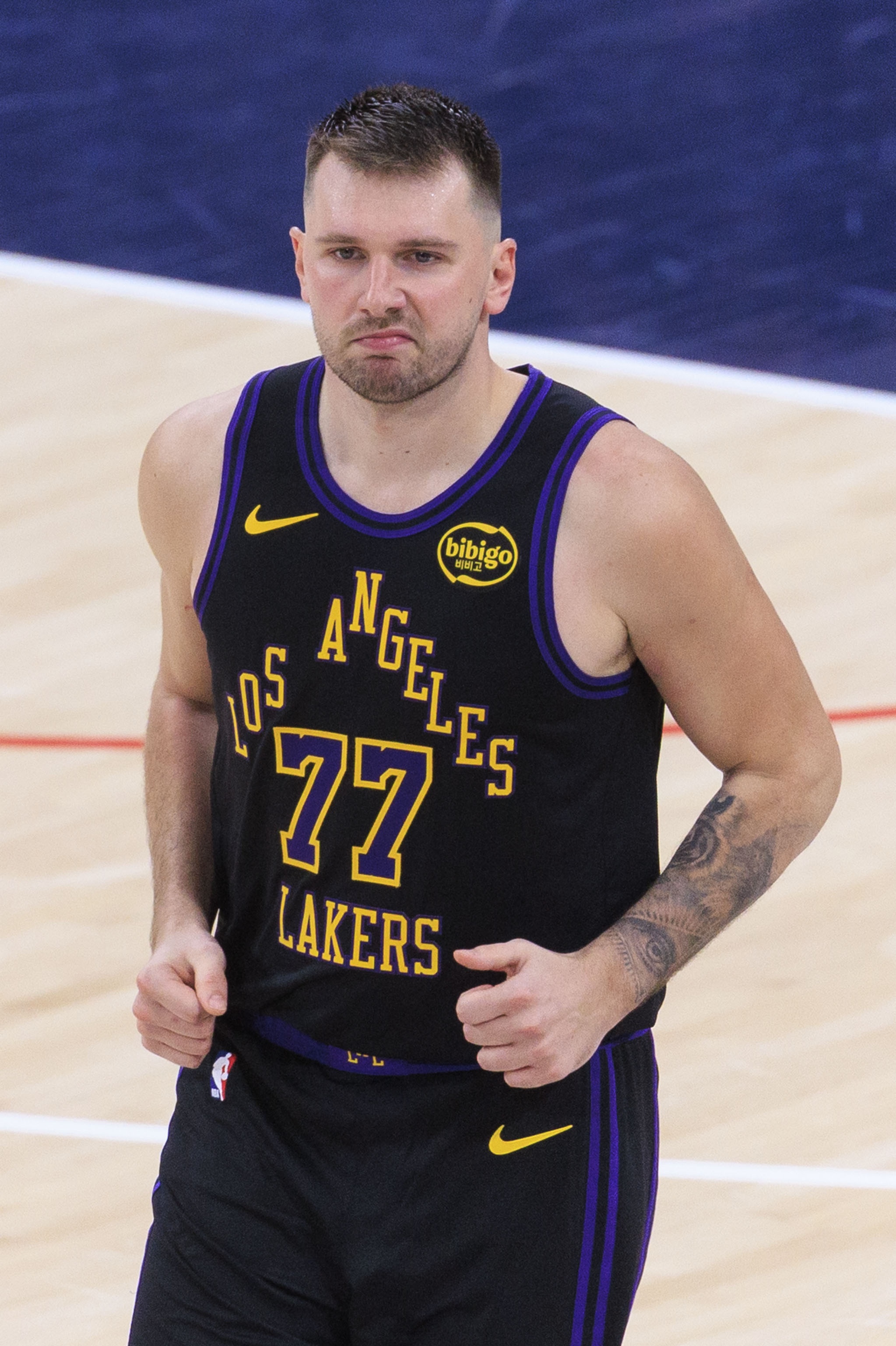 雷迪克：独行侠确实有意在针对东契奇的防守