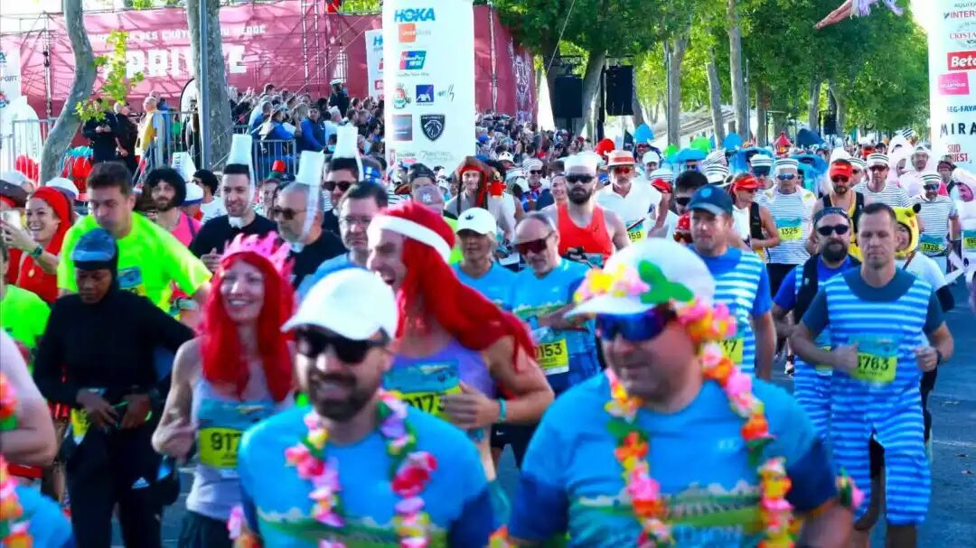 法国梅多克马拉松现场，图片来源：网络