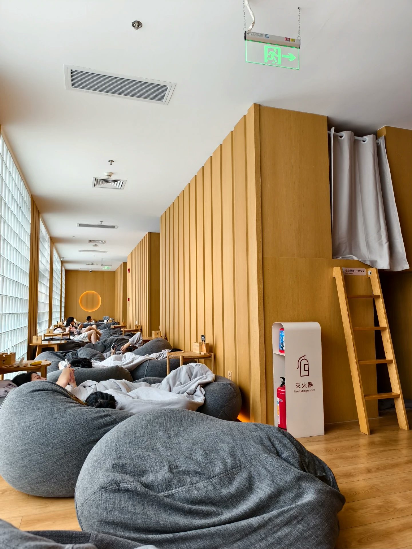 深圳某洗浴中心。受访者泰丽供图