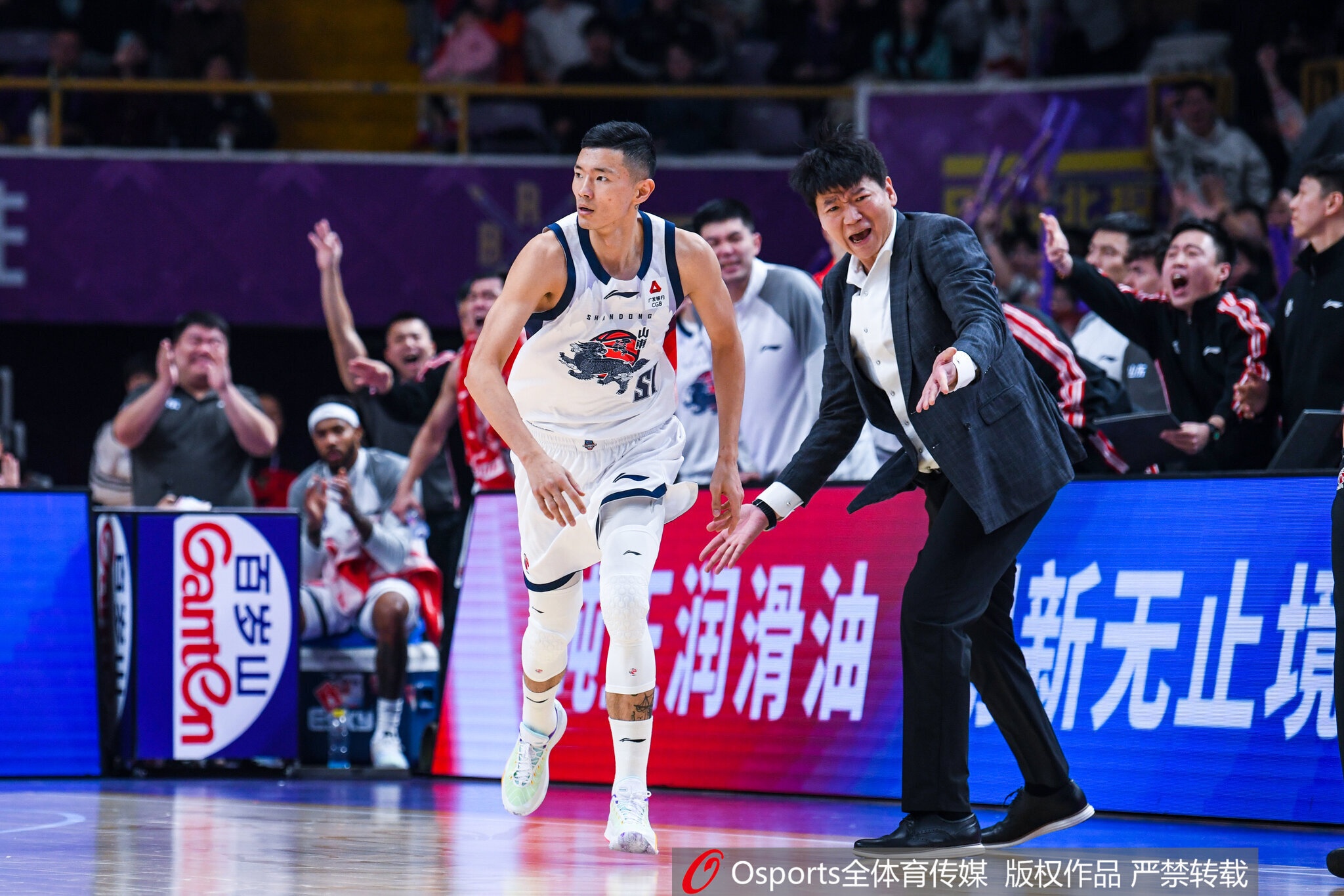 陈林坚：广厦可能有点轻敌 我们球迷呐喊助威也给到他们一点压力