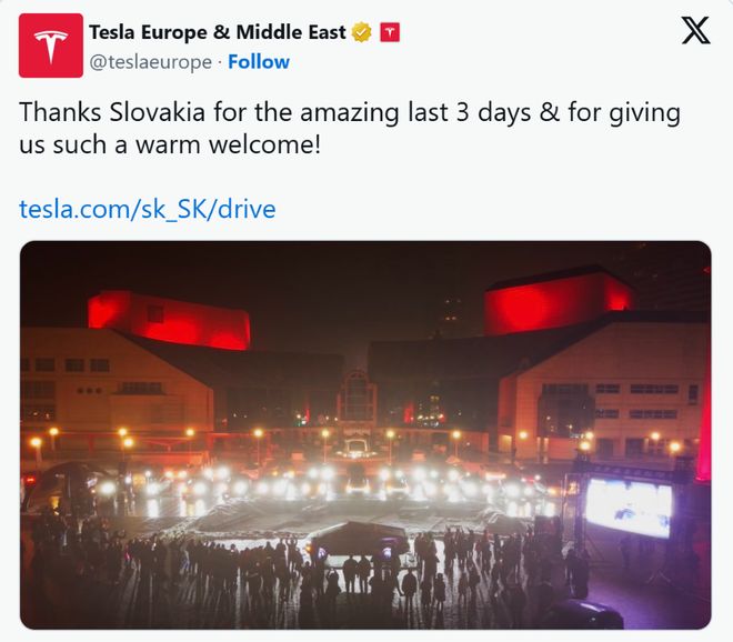 ▲斯洛伐克当地举办灯光秀已示对特斯拉的欢迎