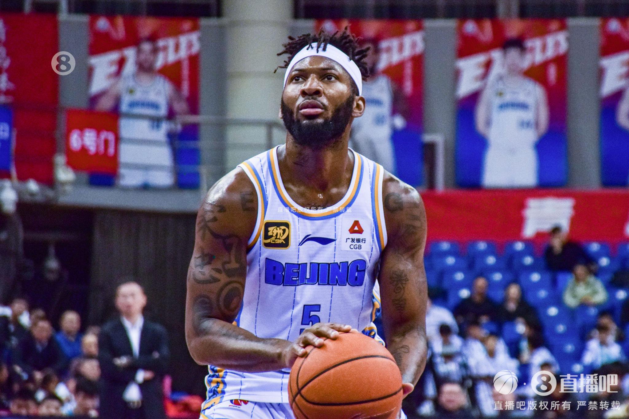 媒体人：CBA核减山西男篮两万 但却罚杰曼三万 这有失公允