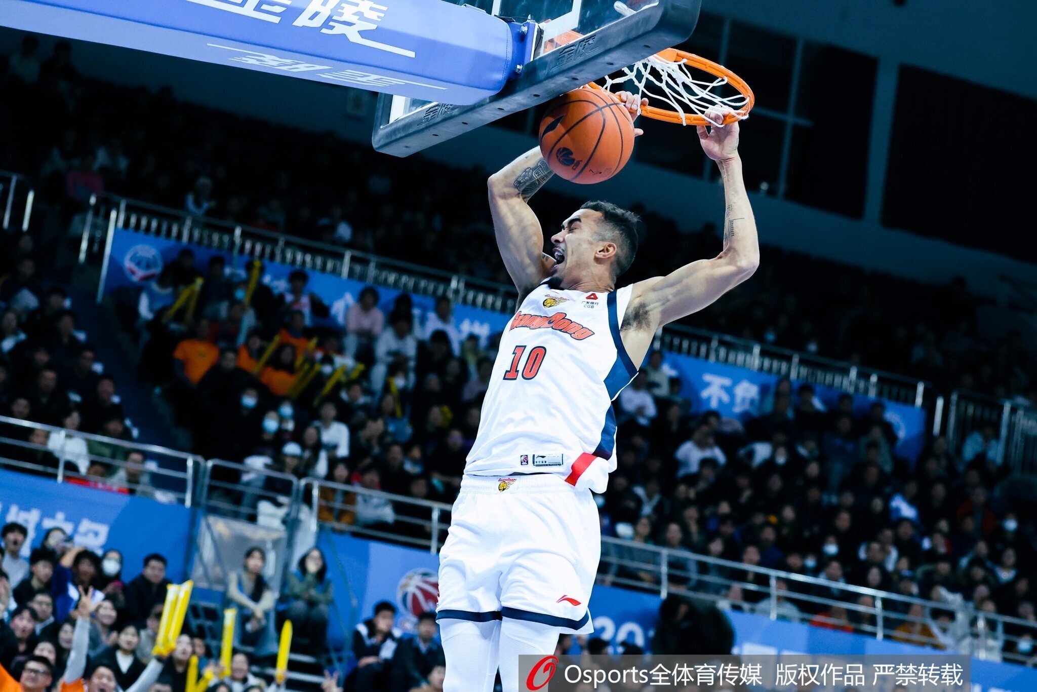 奎因：想要拿到比赛胜利 还是需要在防守端投入更多的精力