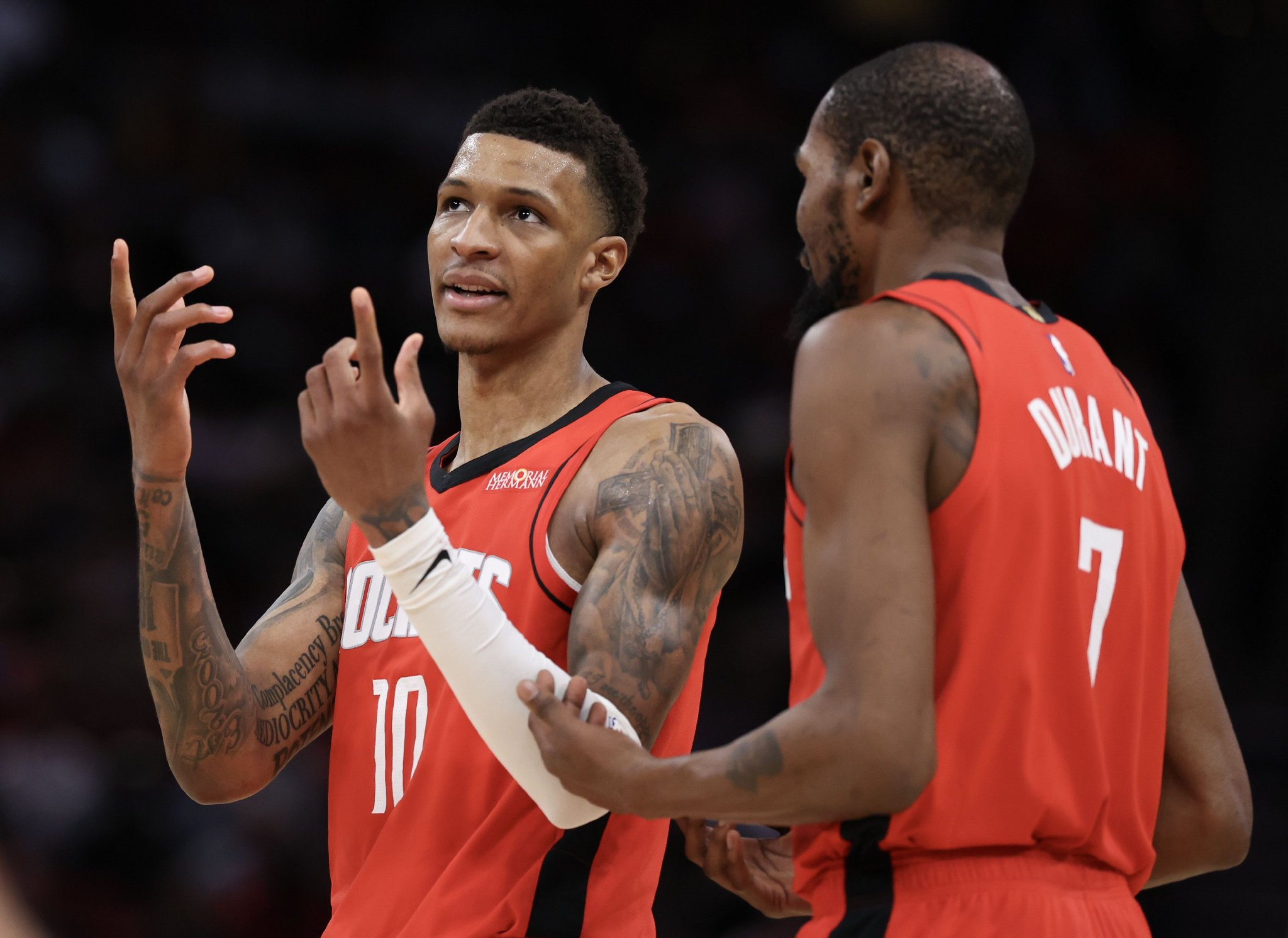 解说：三分对这支火箭很重要 一场球10个三分是赢球基础