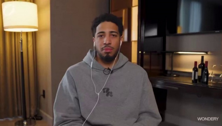 哈利伯顿：相比于抢七我已增重30磅 有些因心情不好吃饼干冰淇淋