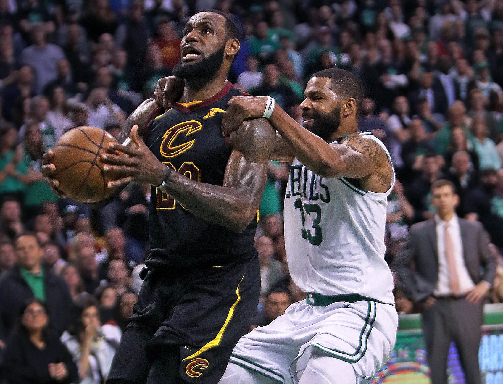 乐福：18赛季詹姆斯一直坚定表示他会全力以赴 决心打满82场