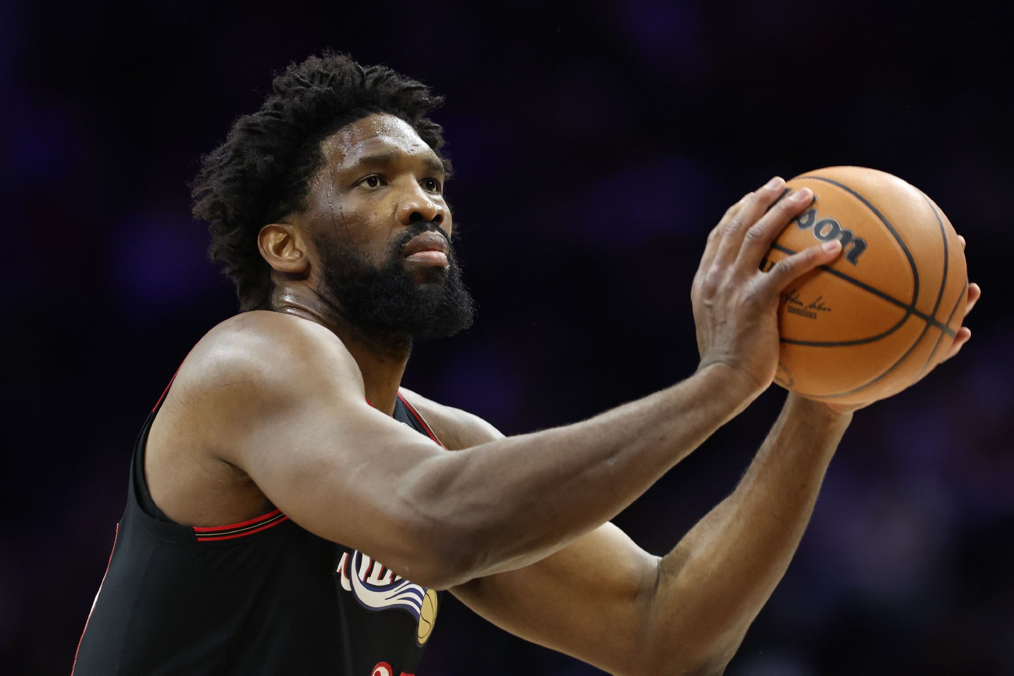 明天76人迎战国王 恩比德&乔治大概率出战比赛