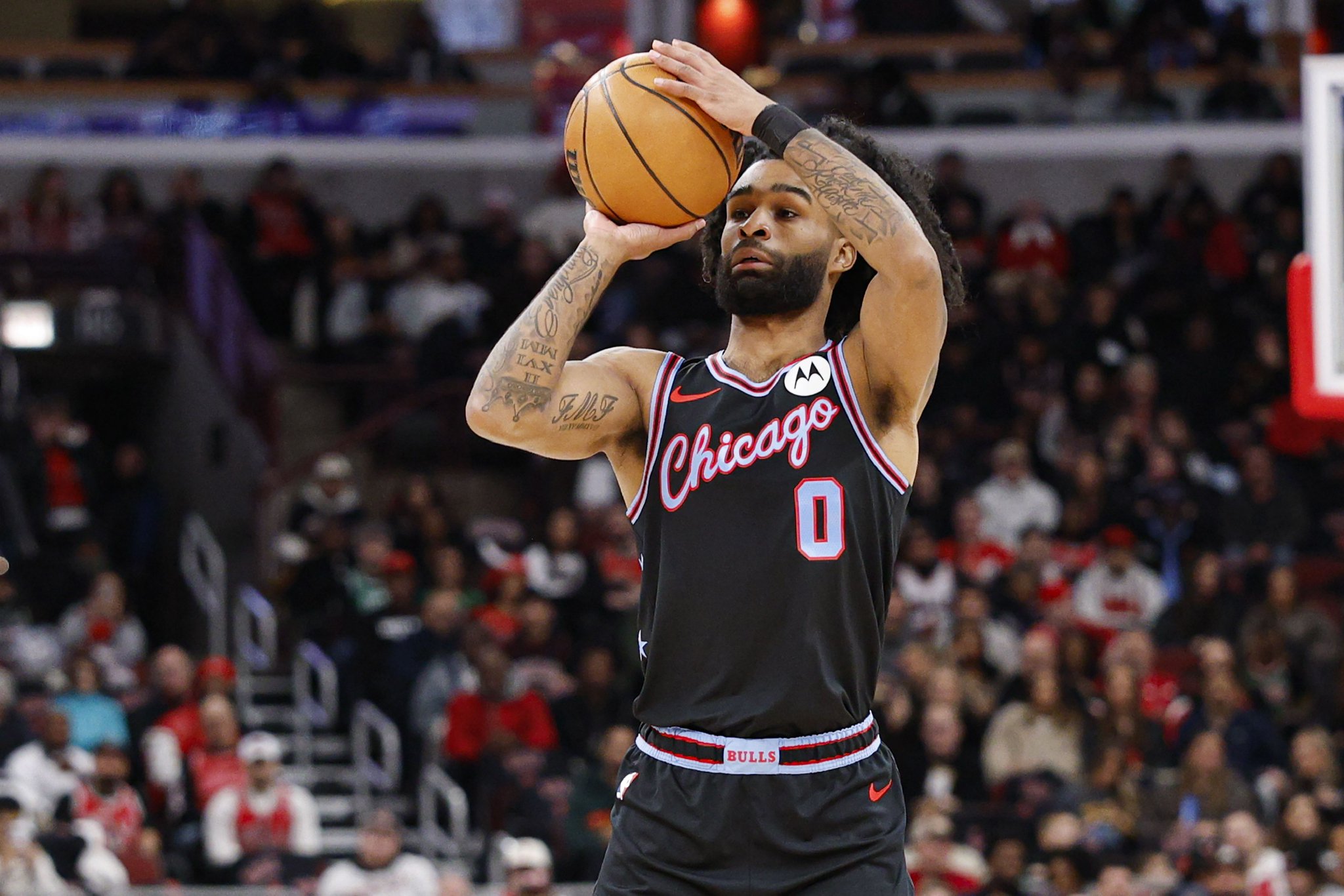 美记：活塞有意科比·怀特和波蒂斯 两位球员皆可能被摆上货架