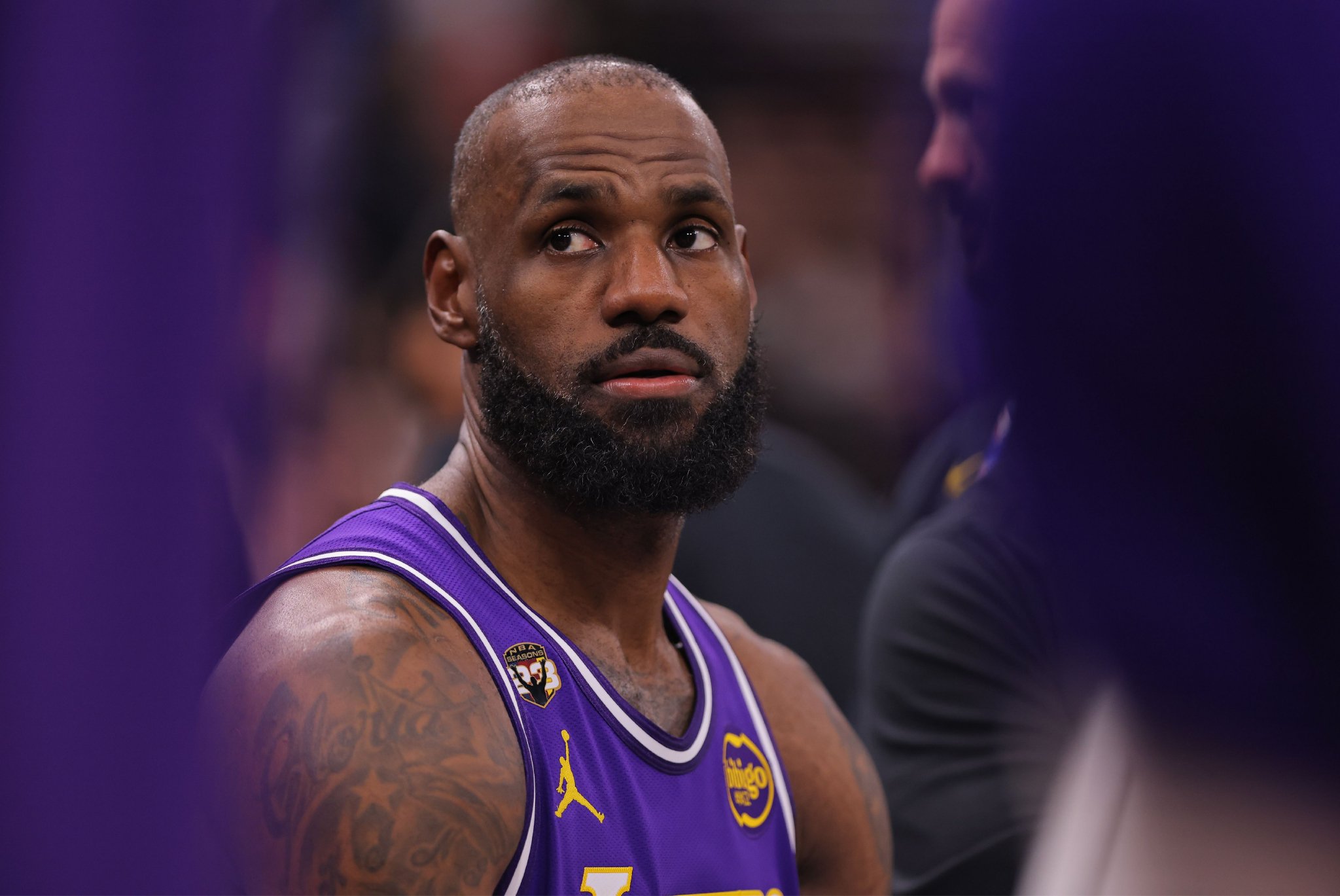 大球市的比拼！2月2日湖人客战尼克斯最低票价455美元 本赛季最贵