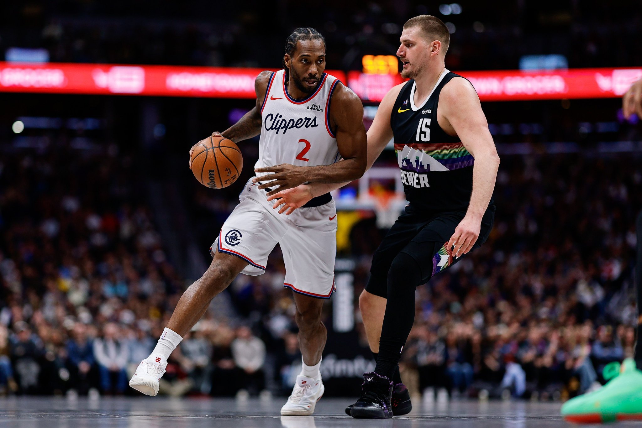 缺席32天！复出首战24分钟砍31+12+5率队沉船！如何评价约基奇？