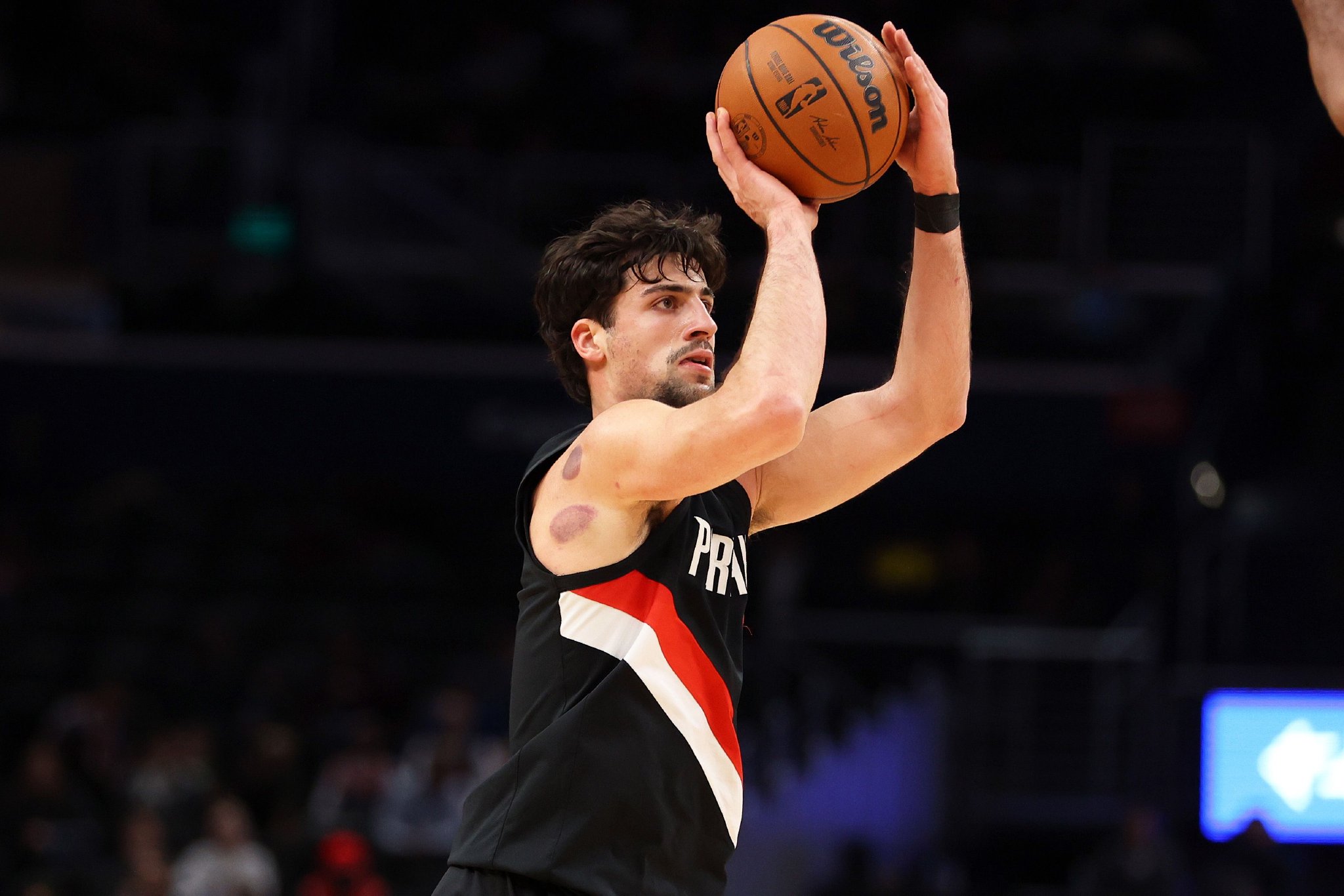 还没找到手感！首节卡马拉2中0一分未得&阿夫迪亚6中2拿到4分