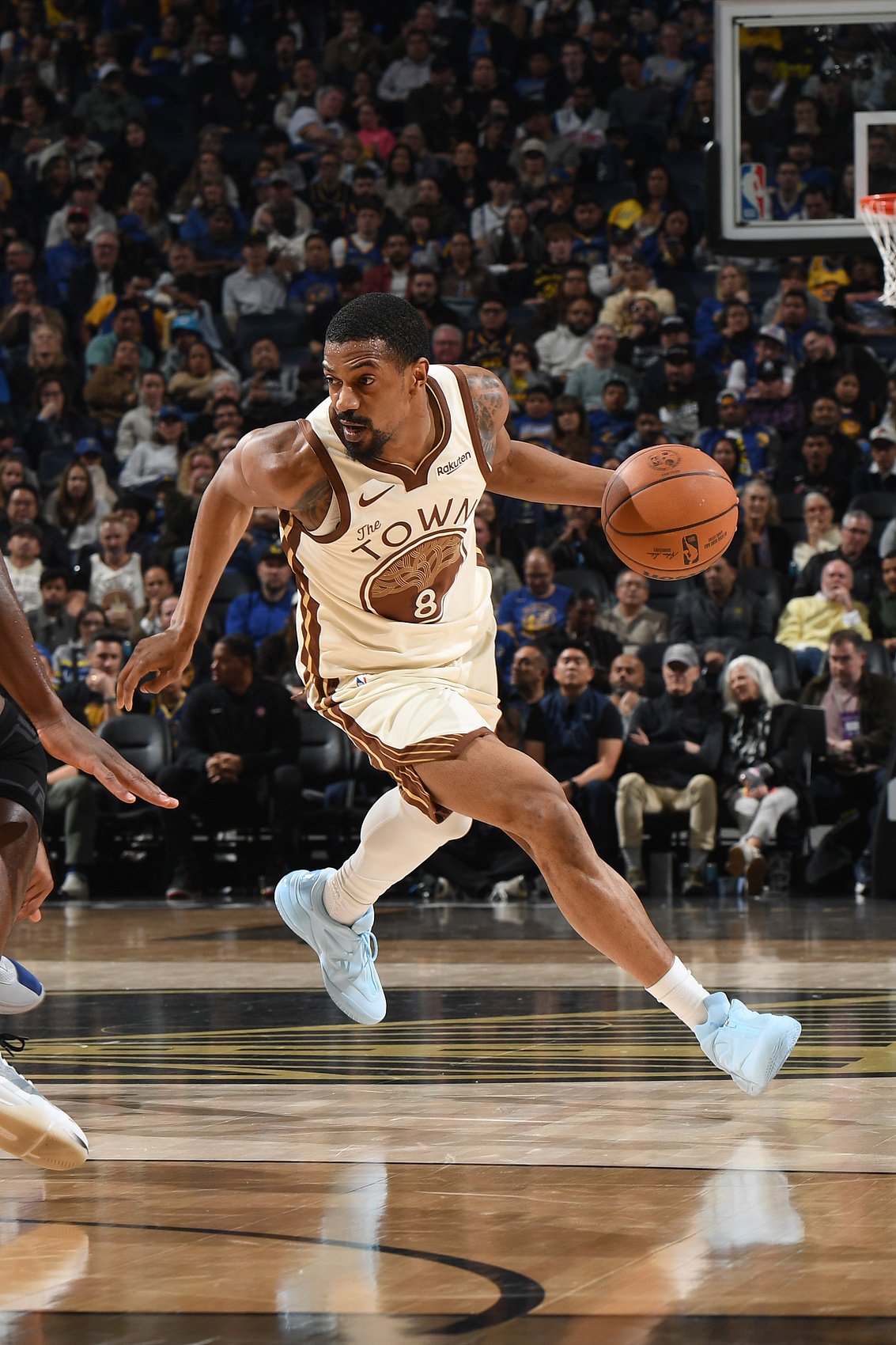 梅尔顿谈截止日：当有超级球星被交易时 每个人都会被摆上货架