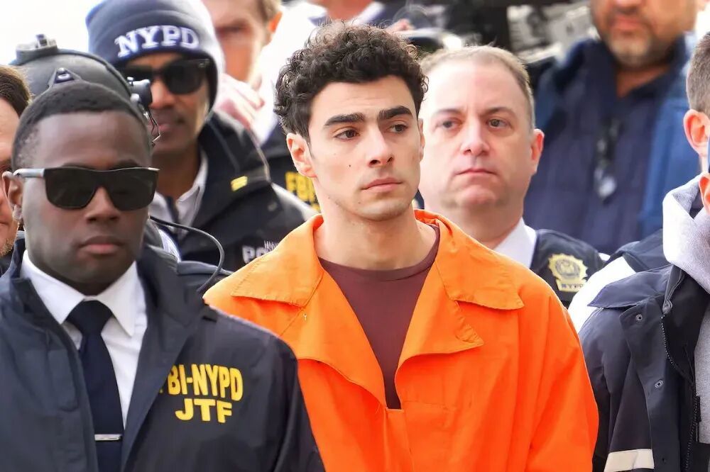 震惊美国的大案有新进展！美媒：枪杀美保险公司CEO的路易吉将免于死刑